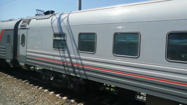 Отправление поезда №156,сообщением Анапа-Москва, под ЭП 1М-551, со станции "9км.",15.08.19г. смотреть онлайн