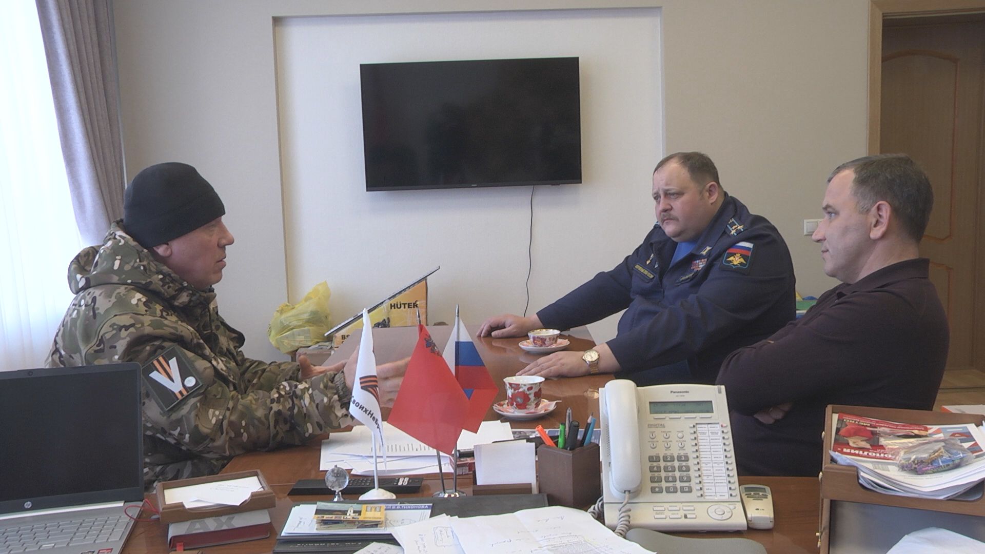 Павловопосадцы продолжают оказывать помощь фронту