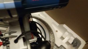 Абсолютно новая, оригинальная торцовочная пила Bosch gcm 12 gdl.