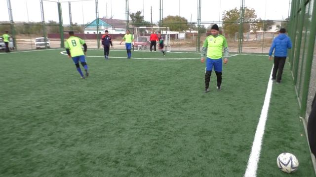 Кубок ОФ Ақ қайың. Ветераны. 9 игра Майкаин - КТЖ 2 : 4 смотреть онлайн