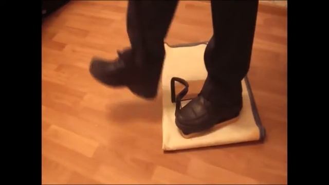 съемник обуви или как снимать обувь смотреть онлайн