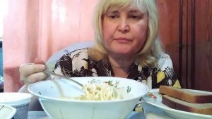 МУКБАНГ / MUKBANG/ ОЧЕНЬ ВКУСНАЯ ЛАПША РОЛТОН