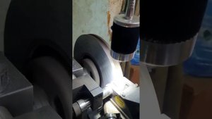 проточка тормозных дисков Mercedes-Benz s500. на станке Trommelberg TDA-101