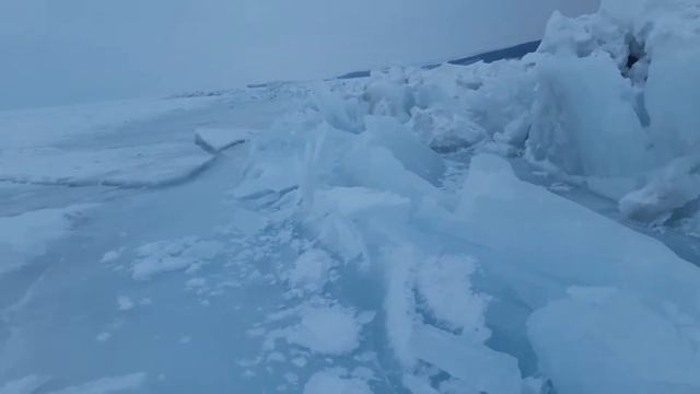 Байкал зимой. На машине по льду. Ольхон. Часть 1. Байкальский лед.