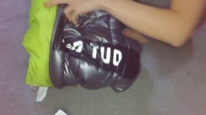 Как компактно упаковать в чемодан зимнюю одежду