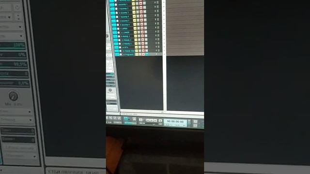 как записать аккомпанимент с синтезатора ROLAND BK-3 в MIDI. 2я часть УДАЧНО ВСЁ!!! смотреть онлайн