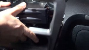 Органайзер или заглушка 1Din в отверстие под магнитолой Geely CK2