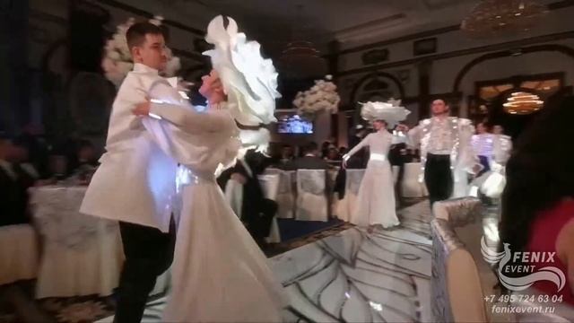 Заказать шоу балет на праздник и корпоратив - танцоры в световых костюмах на свадьбу и юбилей Москв