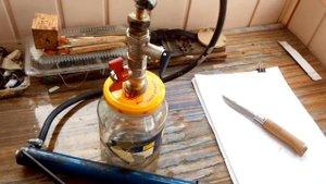 Простой вакууматор из доступных деталей, доработка opinel, пропитка дерева, создание вакуума просто