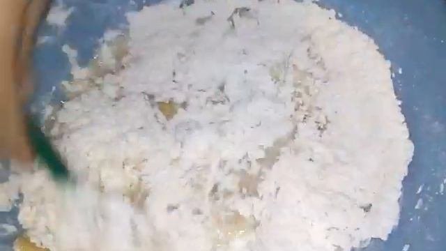 Треугольники эчпочмаки. Татарское национальное блюдо.