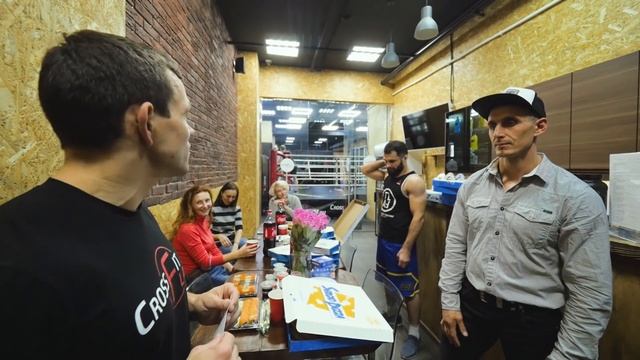 Один день в Crossfit Flash Moscow на Ходынке.