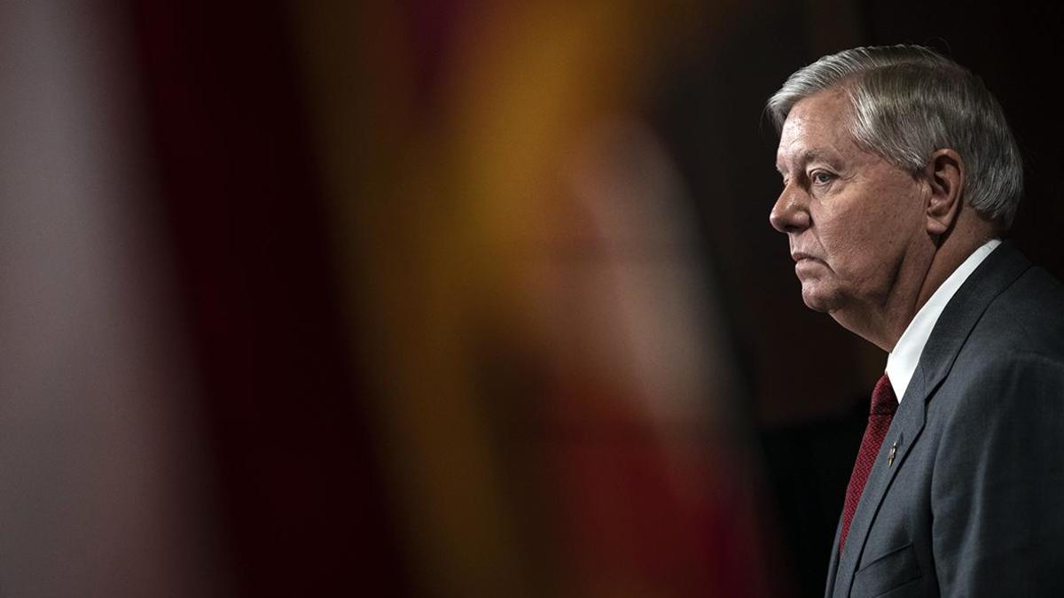 23 президент сша j. видео сенатора. некрасов замминистра. сенатор. крис мерфи, сенатор сша.