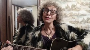 Поëт Ира Шраго. "Мезозойская культура". Студенческий фольклор.