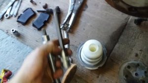 Замена задних отбойников Фольксваген Кадди // VW Caddy Rear Buffer replacment