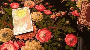 Таро онлайн. Я УШЛА (я закончила отношения, я прервала отношения) что будет дальше? Гадание на таро