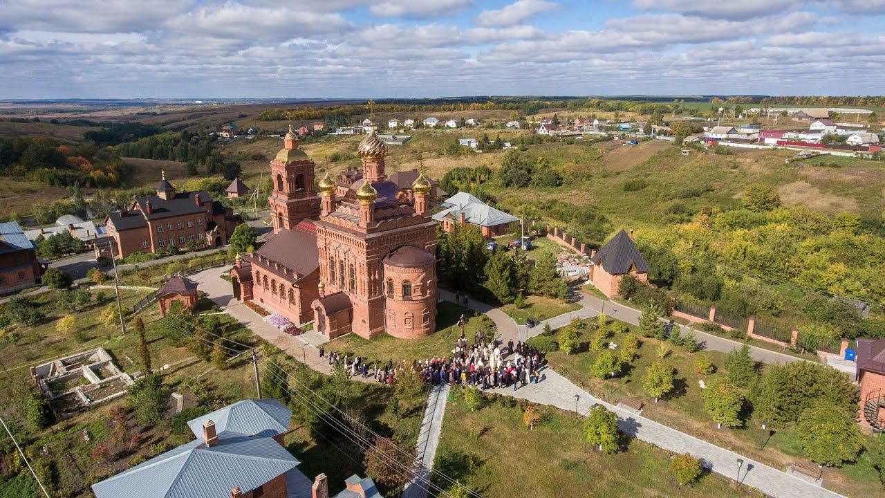 Престольный праздник в женском монастыре Архангела Михаила с. Комаровка
