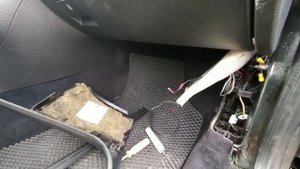 Моргает свет салона Ауди с4