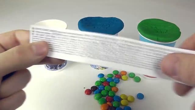 Воздушные Шарики с водой Лопаем шарики Семья пальчиков Папа пальчик Песенка про пальчики Учим цвета смотреть онлайн