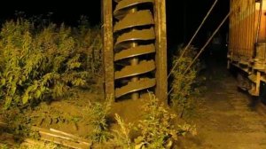 Бурение скального грунта буром серии В-4113, диаметром 0,8М производства ООО «ЗИСТ»