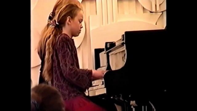 М. И. Глинка. "Первоначальная полька". Исп. М. Прокуронова и Н. Осетрова смотреть онлайн