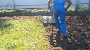 Вспашка земли мотоблоком по цене 2500