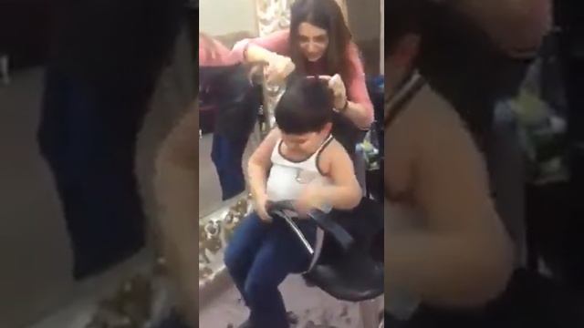 Суки парикмахеры! Сладкий мальчик смотреть онлайн