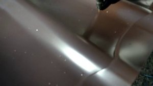 Резка металлочерепицы электроножницами