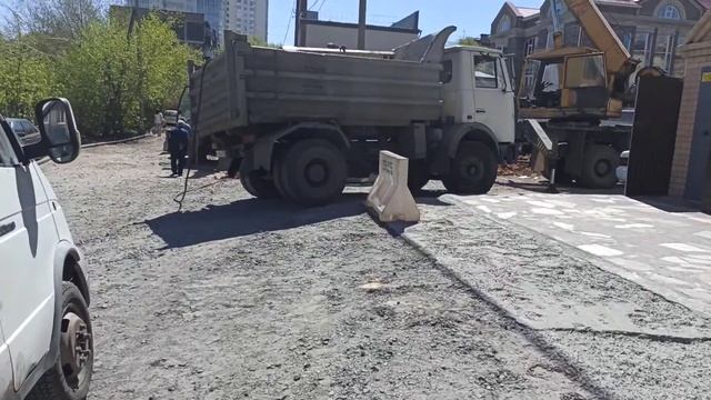 Прокол под дорогой. Труба пэ 110 мм. 30 метров. Водопровод для частного дома. смотреть онлайн