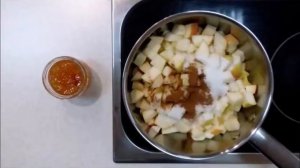 Пирожки с яблоками, корицей и апельсиновым джемом