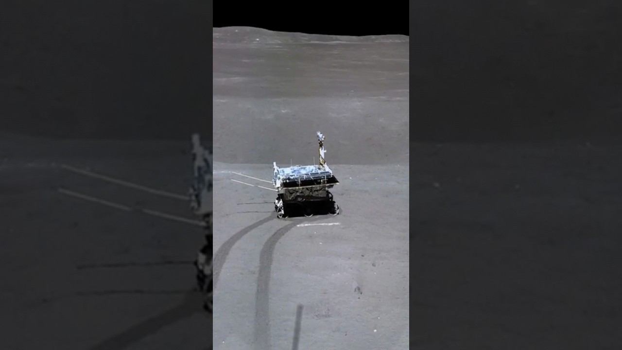 Луна: вид с китайского лунного модуля Чанъэ 4 смотреть онлайн