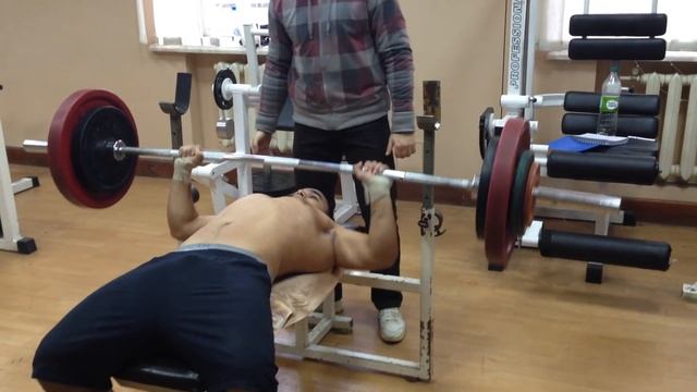 Мой новый Личный рекорд - Жим Лежа ( 125 кг ) 03.12.2013 смотреть онлайн