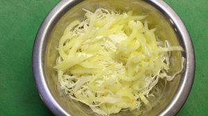 Салат из капусты с перцем и морковью