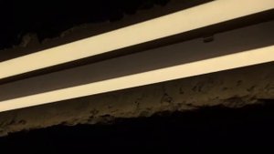 Освещение в мастерской и гараже. Линейные LED светильники. Световые мечи для Вашего гаража.