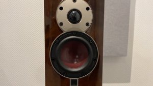 Dali Menuet SE & PrimaLuna EVO 200