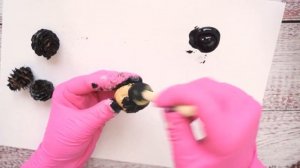 МАСТЕР КЛАСС: Красим шишки, желуди, орехи акриловой краской к новому году