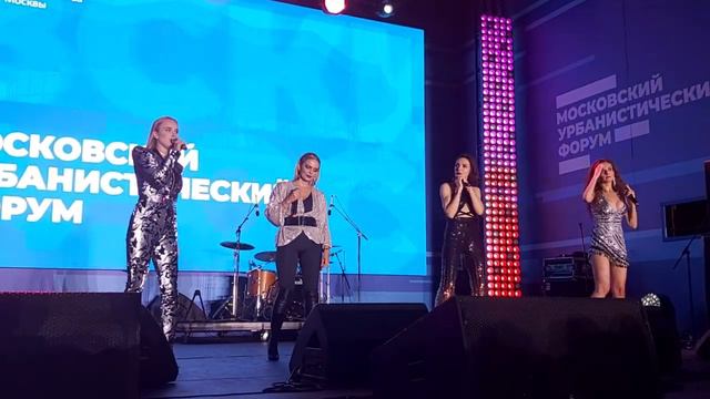 Группа блестящие 9 августа 2023год Москва - Лужники ( 4 часть ) Бог вас любит 👑📖💌 смотреть онлайн