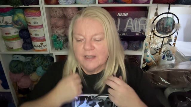 Aldi Yarn Unboxing Hobby Rocks News смотреть онлайн