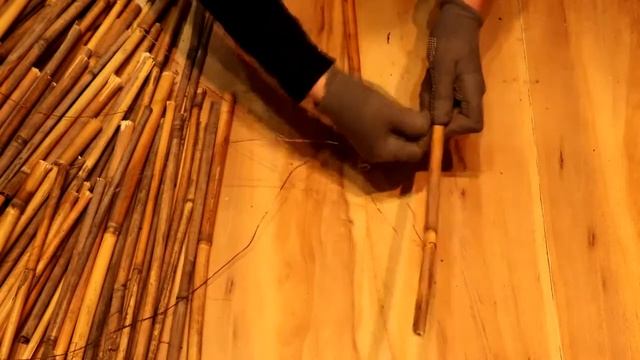 Плетение из камыша: крыши , забора, жалюзи, рамка на картину. смотреть онлайн