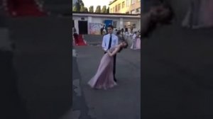 Выпускной вальс