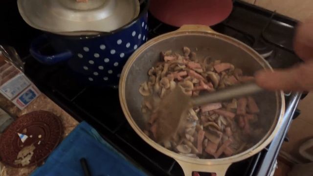Грибы по-грузински в духовке