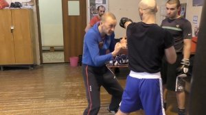 Бокс: что делать после уклона - развитие атаки (English subs)