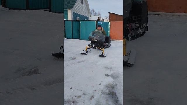 Прикатываем эстакаду для погрузки мотособаки в автомобиль