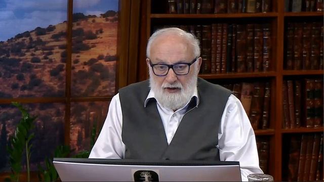 Грешник и праведник находятся одном человеке…03-33 смотреть онлайн