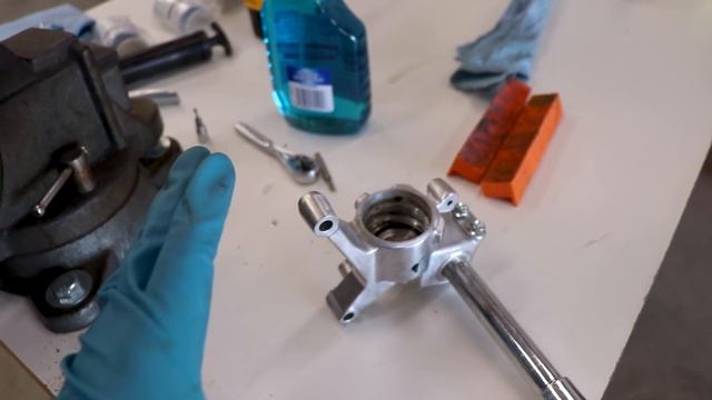 How To Remove Motorcycle Fork Lugs & Shock Clevis смотреть онлайн