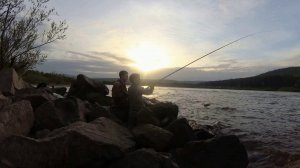 С сыном - на рыбалку! Попали на жор пескаря!