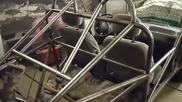 Самодельный трицикл из автомобиля ниссан примьера.Часть 4 - рама закончена. смотреть онлайн