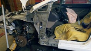 ремонт битых машин/collision repair