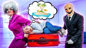 ИСПОРЧЕННЫЕ КАНИКУЛЫ! ЖИТЬ С УЧИТЕЛЯМИ!?!?  НЕТ!!