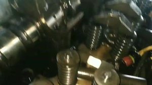 Киа грандбирг снимаем форсунки меняем стаканчики охлаждения двс D6CC