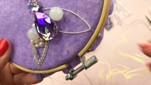 Брошь из бисера и бусин | Брошь муха | Вышивка бисером